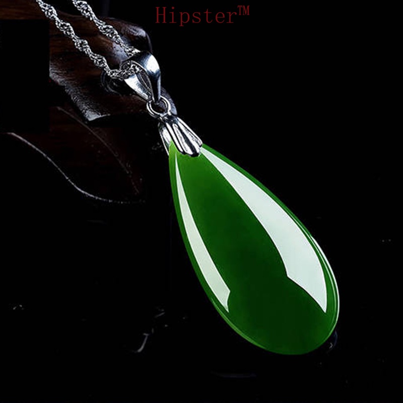 Retro Hot Sale Fashion Natural Emerald Temperament Clavicle Chain