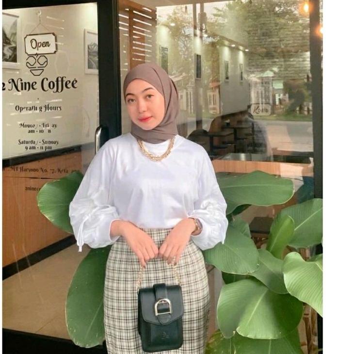 Harga Murah.. Ceyla Top by naylahijab_id |atasan kaos tangan serut| top serut |kemeja serut |blouse 