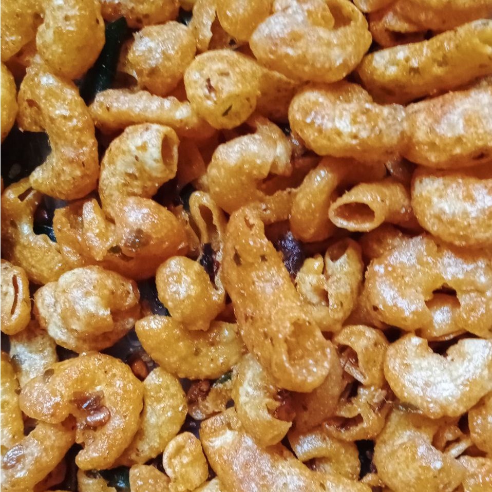 

Makaroni Pedas / Makroni Pedas 1/2 Kg (500gram)