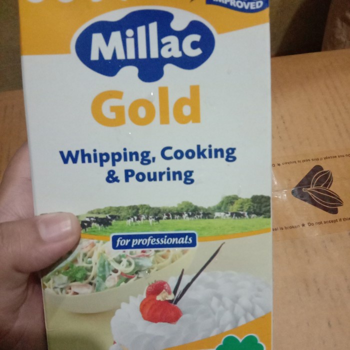 

Krim- Gold Millac Wippy Cream Cair - Wippy Cream Kemasan 1Lt. -Krim.