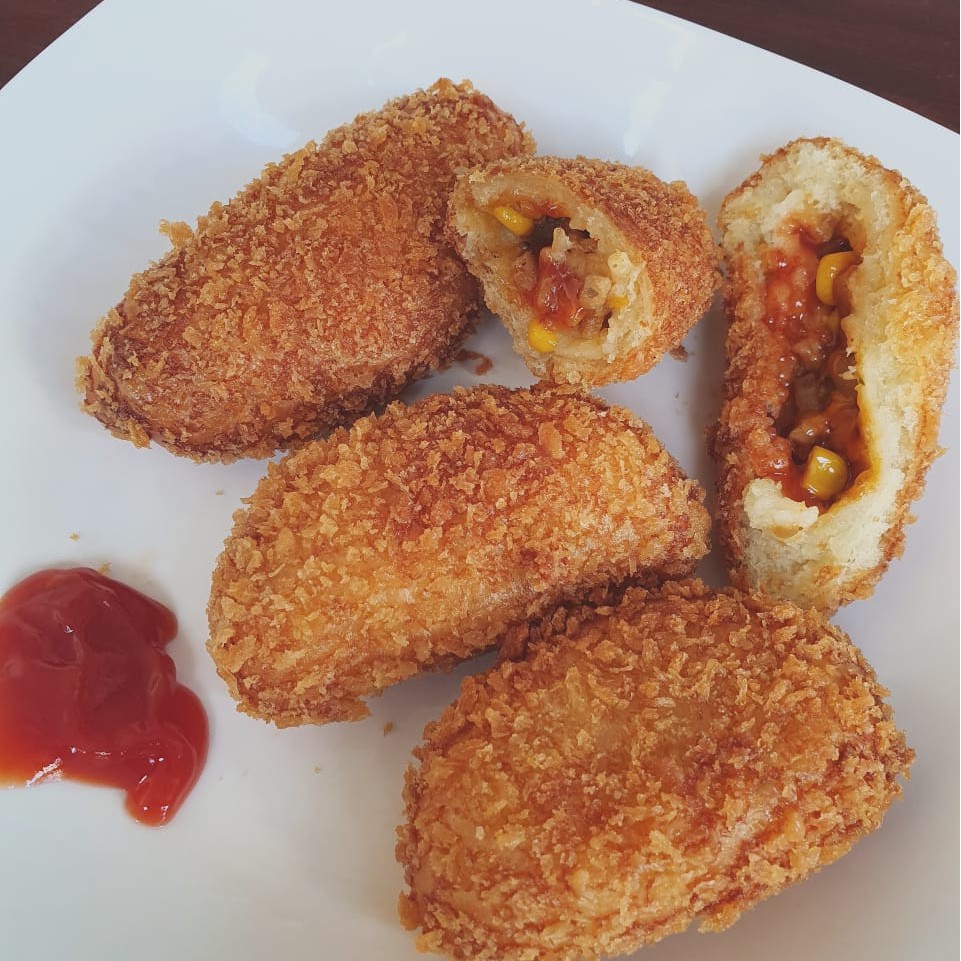 

CRISPY PIZZA CALZONE ADDAFOODS (ISI 5)