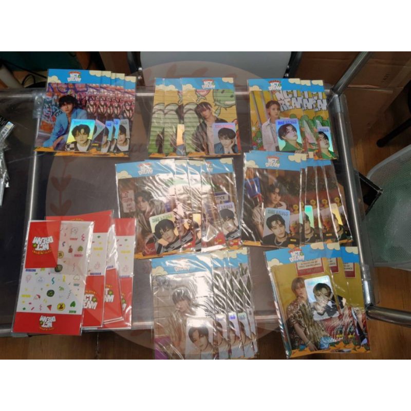 READY STOCK HOLO STANDEE + PC PHOTOCARD SET HOT SAUCE JENO RENJUN JAEMIN HAECHAN MARK CHENLE JISUNG