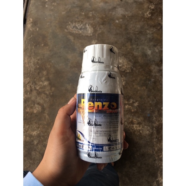 Fungisida Renzo 250EC 250 ml