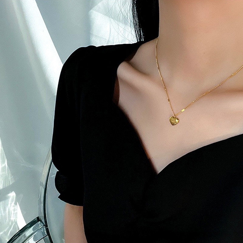 Kalung Titanium Wanita Anti Karat Love Hati Lapis Emas 18k Perhiasan Korea