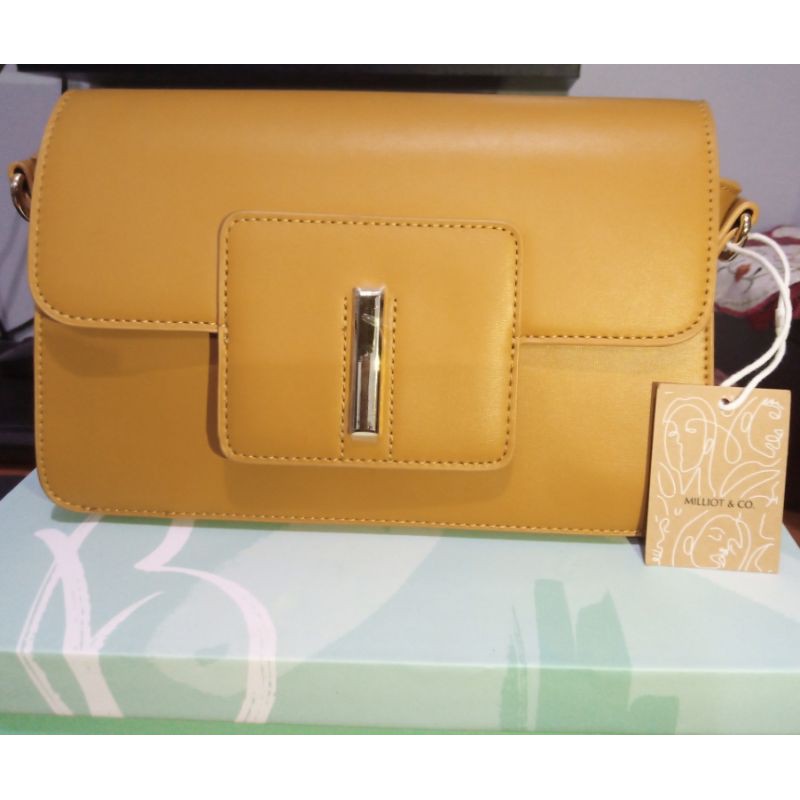 milliot co sling bag