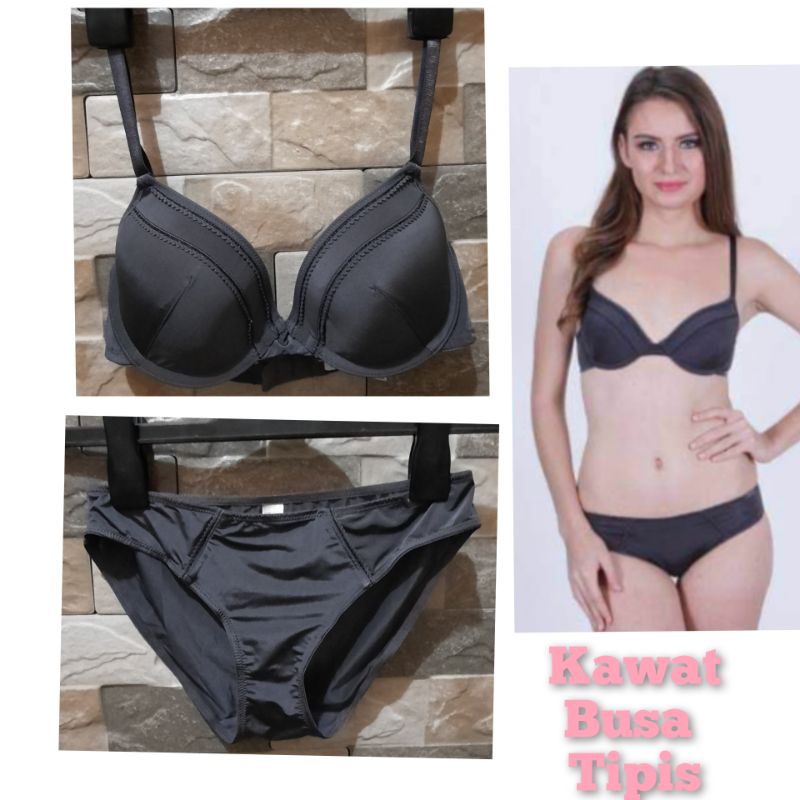 Set bra 32c kawat busa tipis forget me not