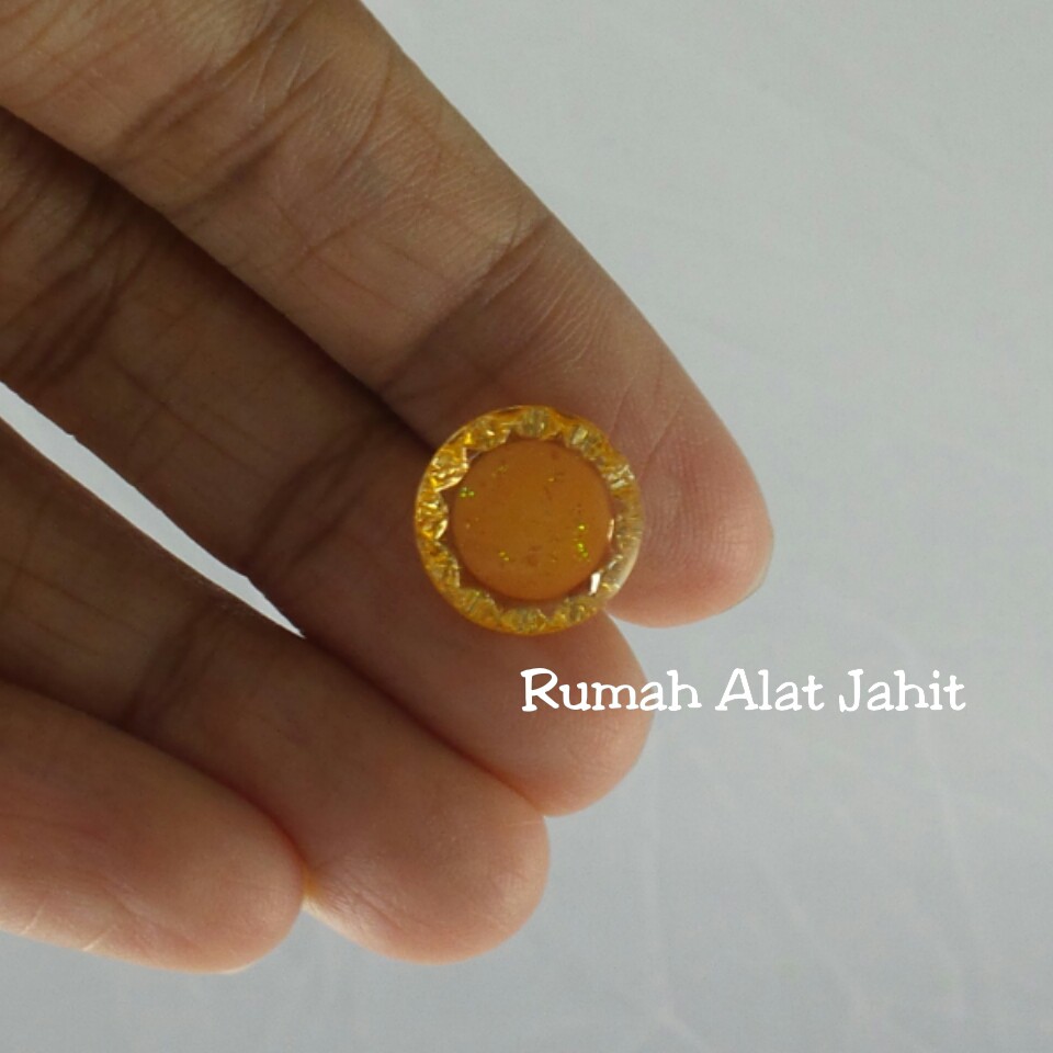 Kancing Akrilik Bulat Motif Bulan Kerlip 12mm