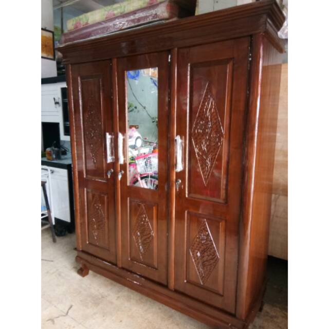 Lemari Pakaian Baju Kayu Jati 3 Pintu Double Hambalan / rak banyak