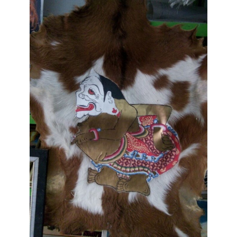 wayang semar kulit kambing