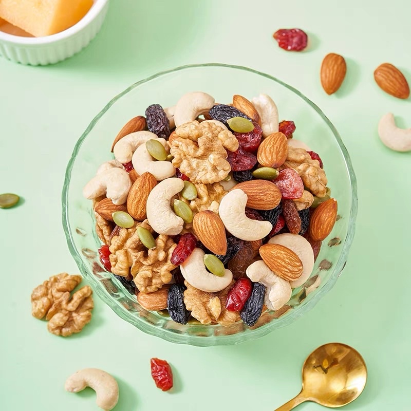 

CEMILAN KERING PREMIUM MIXED NUTS TRAIL MIX 500GR