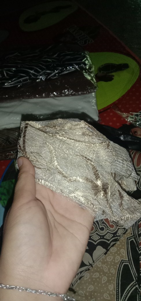 Maura Couple - Sania Ruffle Batik Couple Ori Ndoro Jowi Dnt Garansi Termurah Shopee -viviana