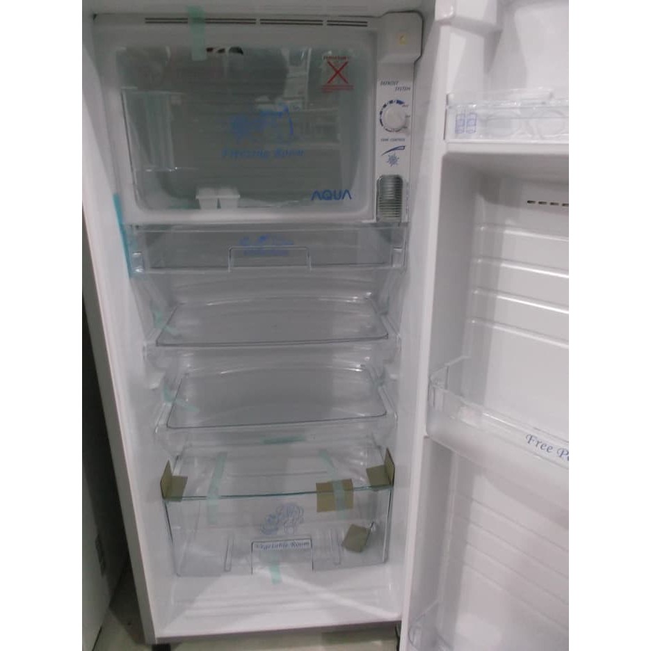 KULKAS 1 PINTU BIG FREZZER AQUA AQR-D187 FREE ONGKIR KHUSUS DEPOK