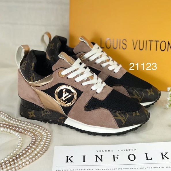 Sepatu Sneakers wanita import realpict 21123