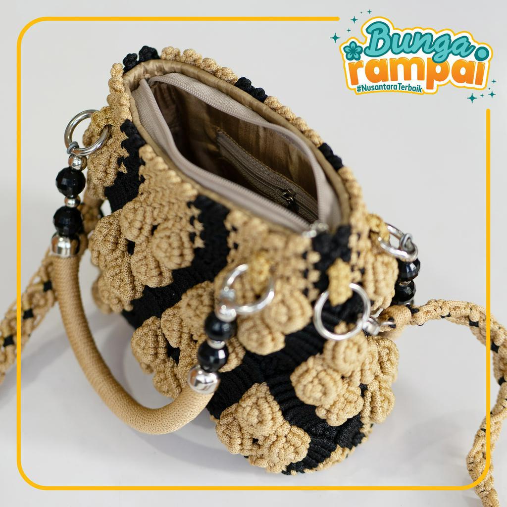

Tas Tali Kur Sedang Hitam Coklat