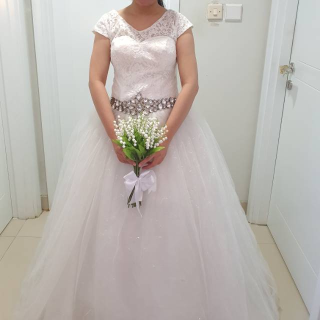 Jual gaun baju pengantin bekas preloved second murah YY013
