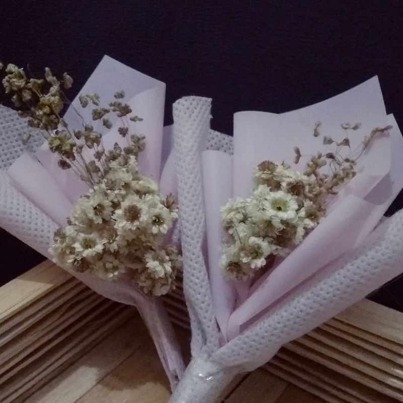 

buket mini bucked kecil bunga kering