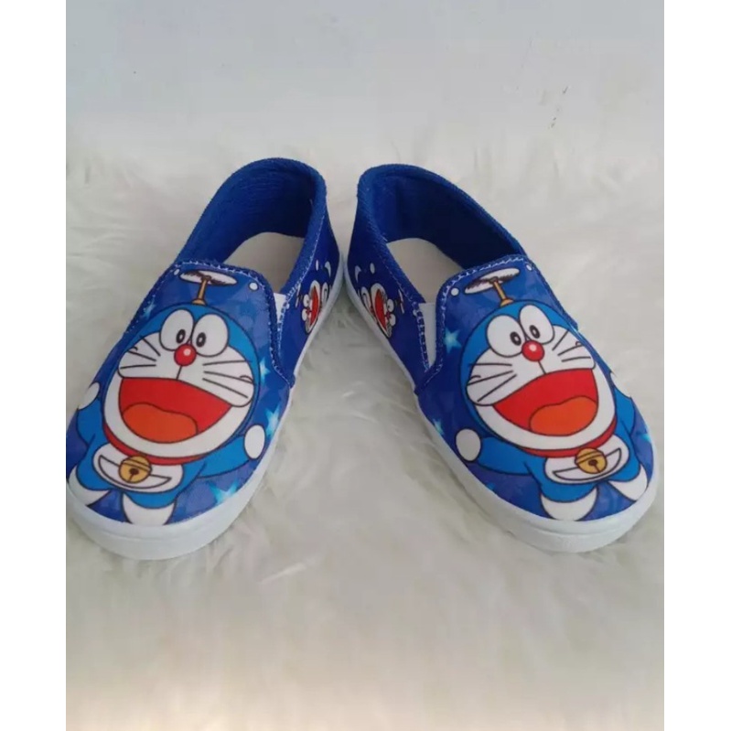 SEPATU SNEAKER TANPA TALI BABY/ANAK WANITA MOTIF DORAEMOON