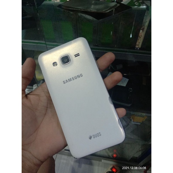 samsung j3 minus lcd