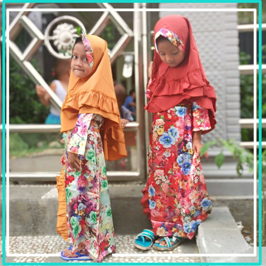 Gamis Anak Syari Motif Bunga- Bunga Bahan Maxmara Kerudung Crepe