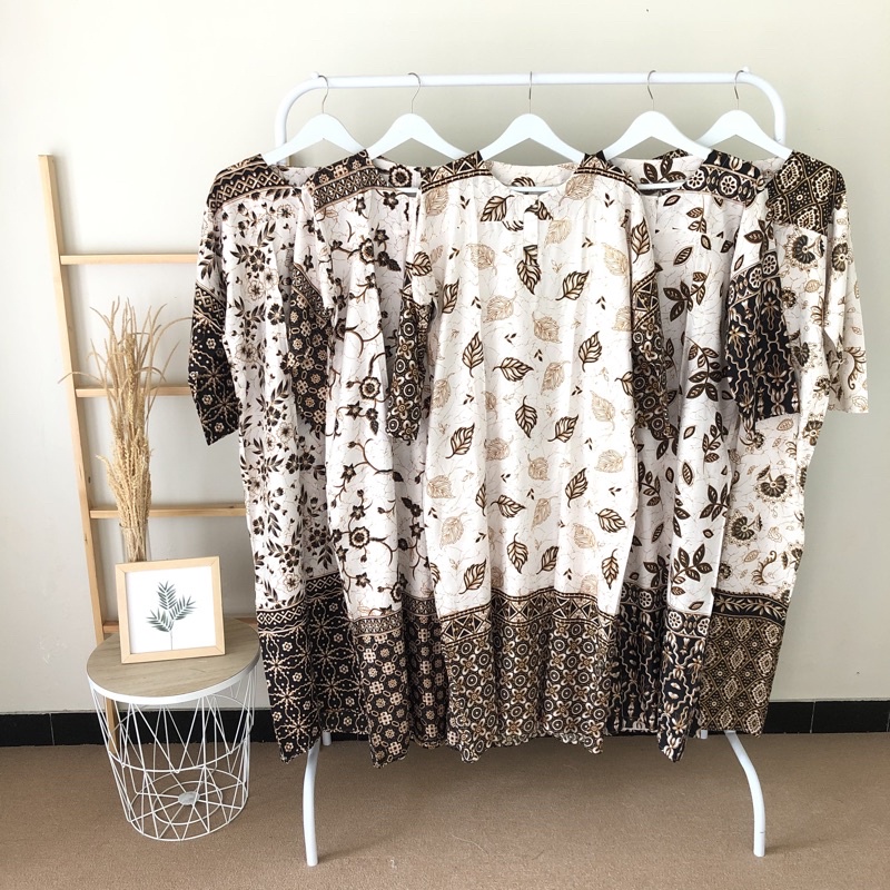 Daster Panjang Longdress Batik Busui Friendly Warna Putih Tulang