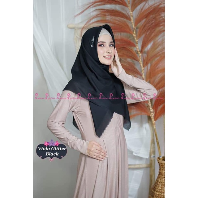 Segi empat Viola Glitter By LinaLivia Hijab