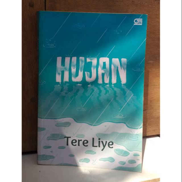 Preloved Novel Hujan Tere Liye Original Shopee Indonesia