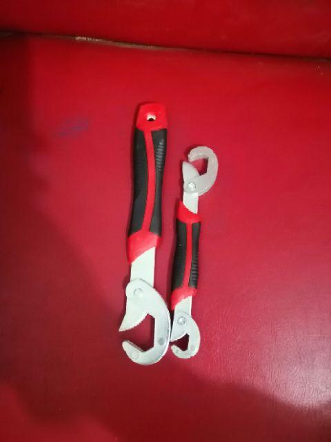 Kunci Pas Inggris Serbaguna Snap N Grip Universal Wrench