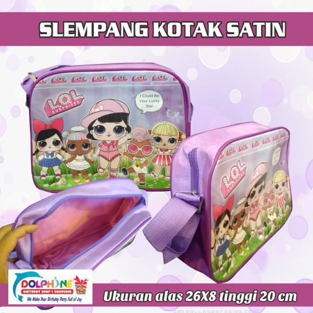 

Tas Ultah slempang kotak satin