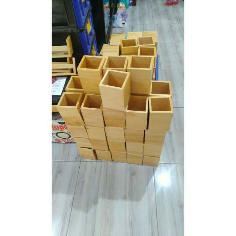 

Baki Serbaguna / Tempat Pensil / Tempat Sutil/ peralatan tulis