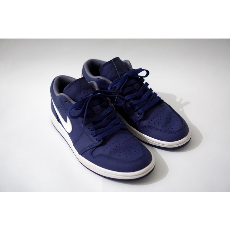 Air jordan low deep blue