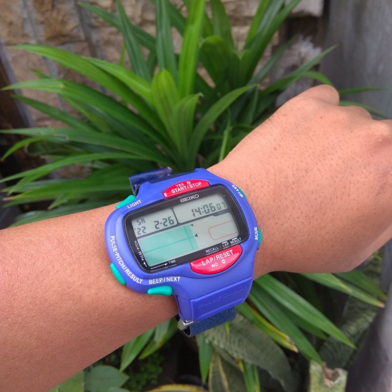 Jam tangan Vintage SEIKO Digital Watch PROA-4A10 PULSE GRAPH RUNNER
