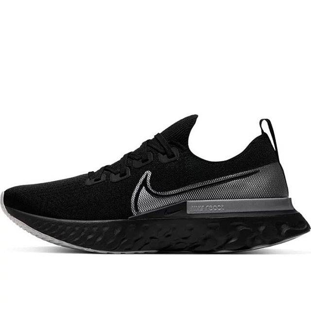 nike react infinity run triple black