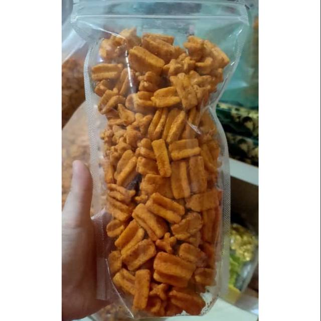 

SNACK STICK KERUPUK UDANG BALADO