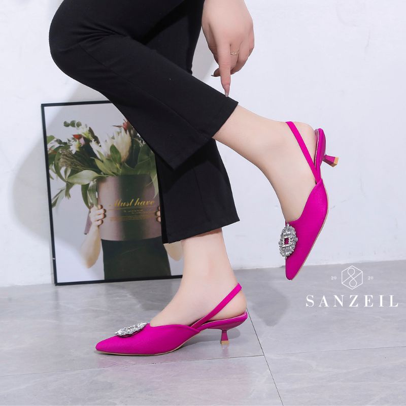 Sendal Flat Wanita GO1222 Sendal Lancip