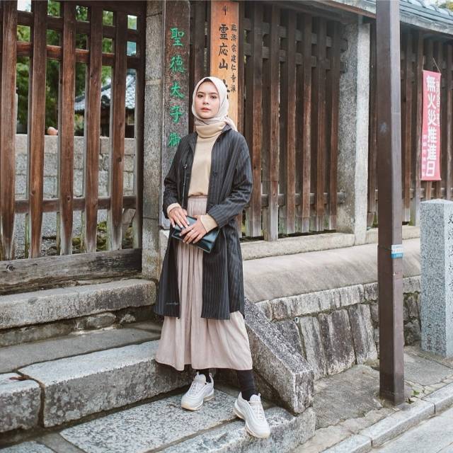 HL Blazer by Heaven Lights