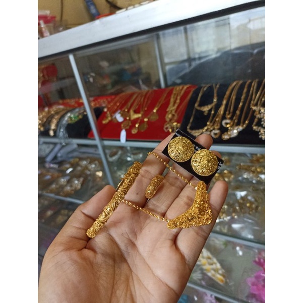 set perhiasan alpaka bali lapis mas