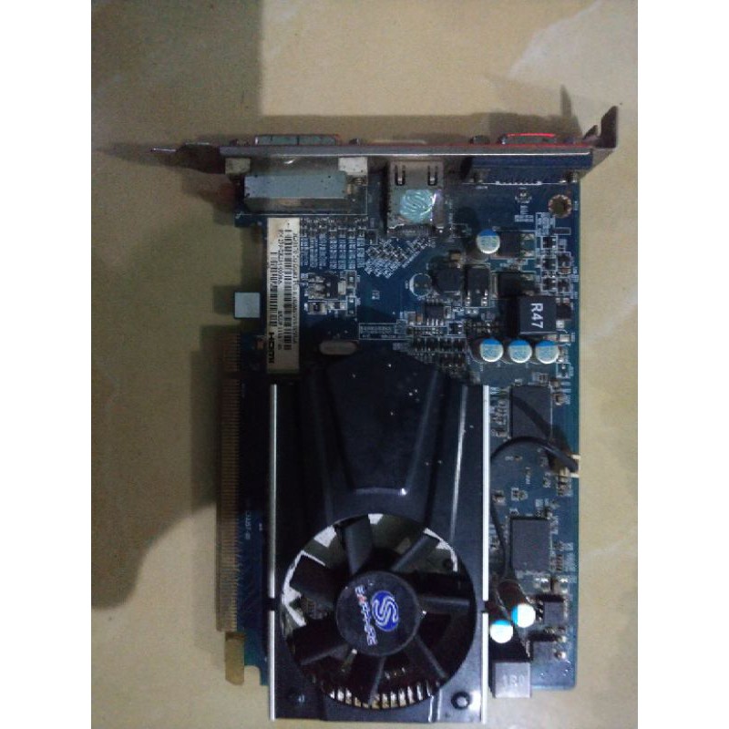 VGA Sapphire AMD ATI Radeon HD5570 1 GB DDR3
