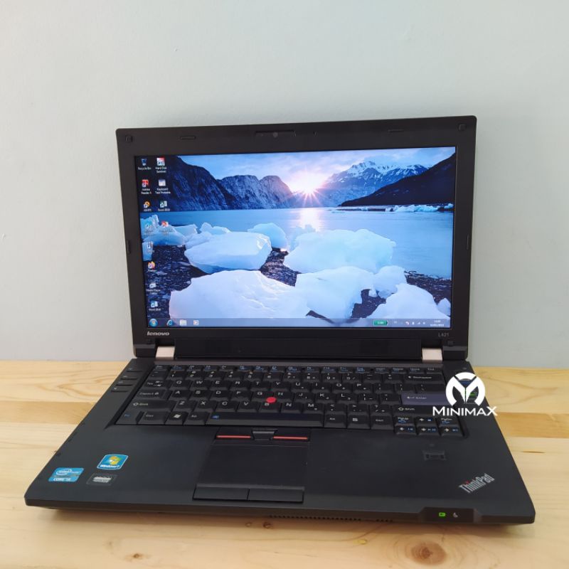 Laptop 3 jutaan core i5 ram 4 GB vram 1gb support desain