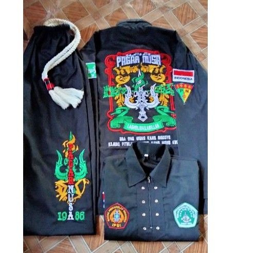 Baju Pagar Nusa - Sakral Bordir pagar nusa lengkap