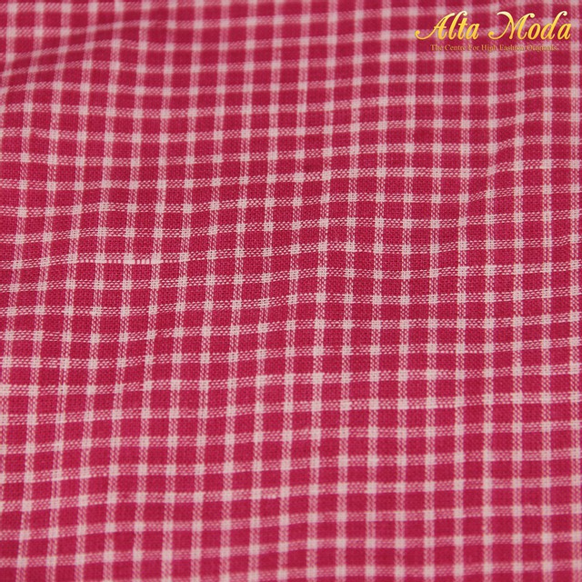 

Alta Moda Linen Shirting Pink Tua Kotak-Kotak Garis Putih (1M)