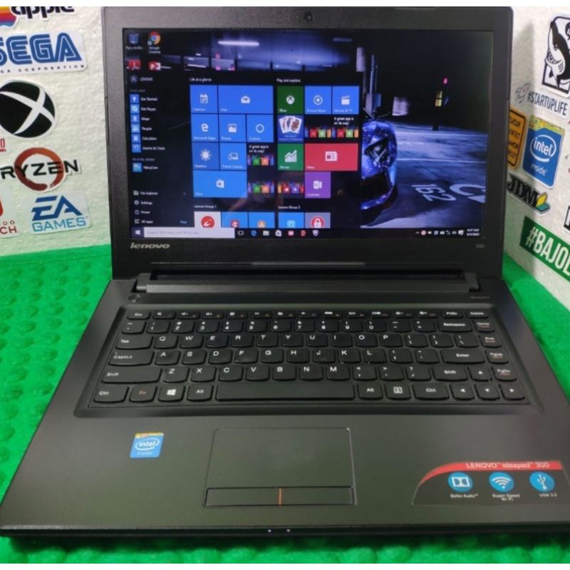 Laptop Lenovo Ideapad 300 N3150 RAM 4 GB  HDD 500 GB Mulus