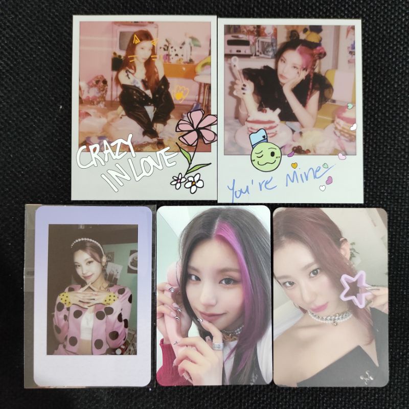 ITZY CRAZY IN LOVE PHOTOCARD YEJI