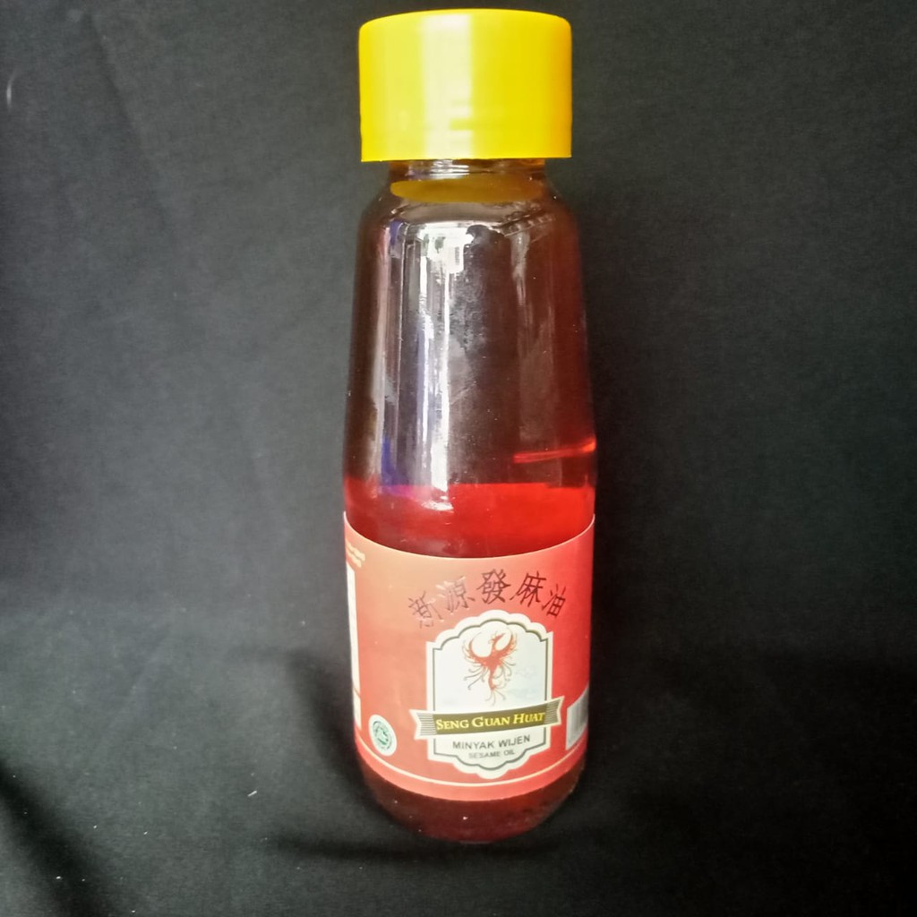 

Minyak Wijen Seng Guan Huat 110ml / Sesame Oil
