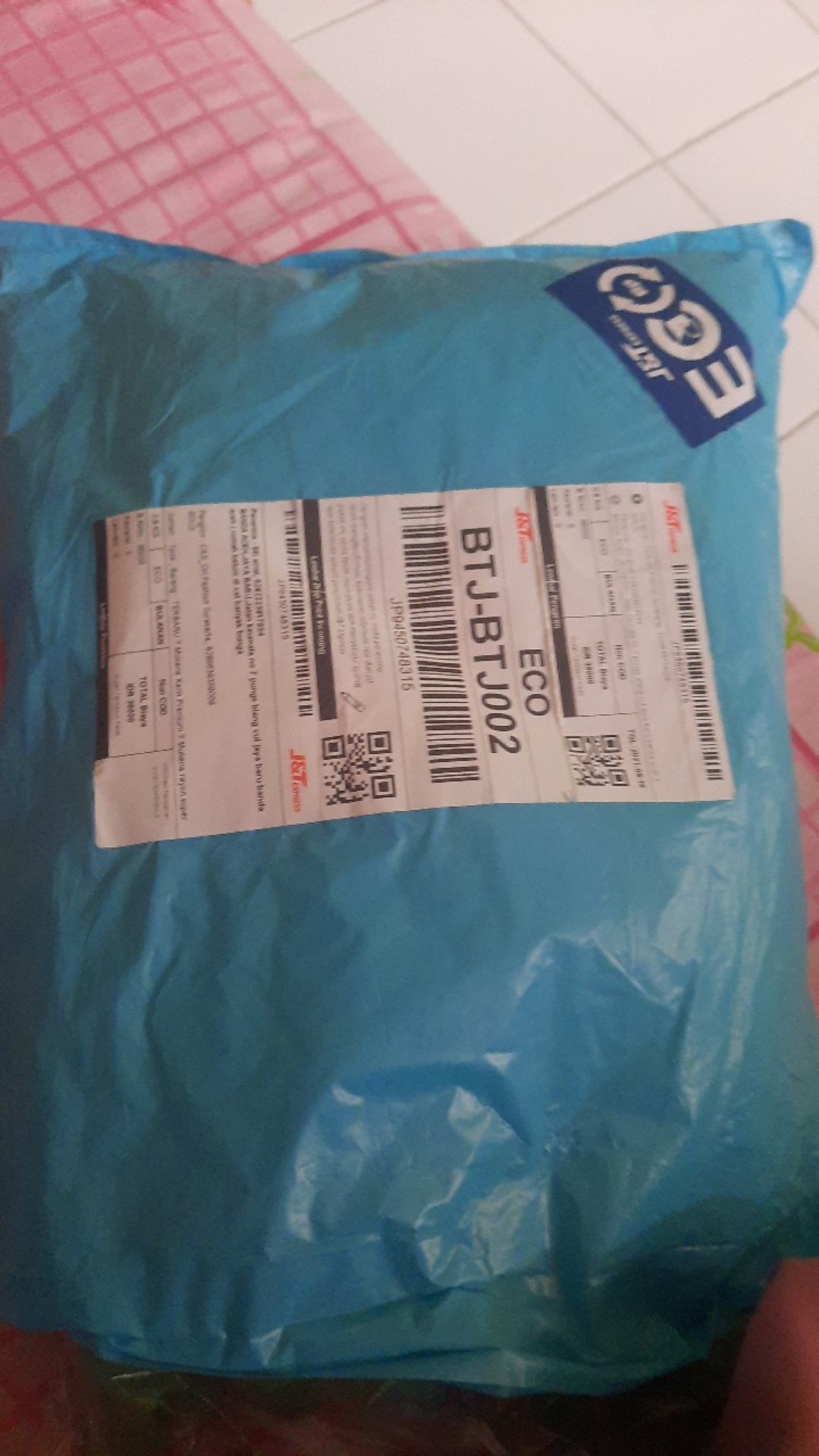 Anqi Shop   Pisau Baru  + Talenan Masak Set 7in1 Bahan Keramik Best Quality / Vs-1804