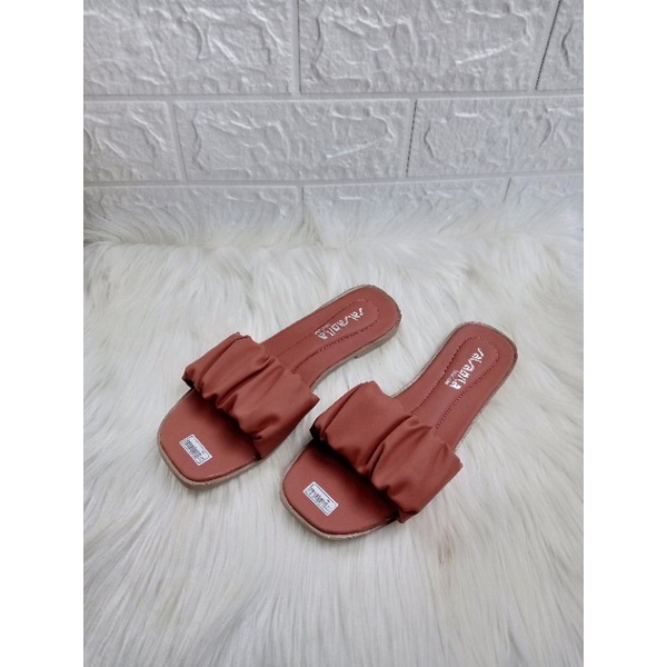 Sandal Wanita Terbaru Teplek Wanita Murah Kerut Rempel Sendal Cewek