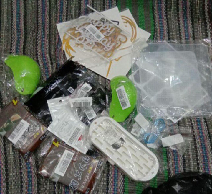 Hw Cetakan Silikon Transparan Bentuk Kubus/kucing/segitiga Untuk Membuat Perhiasan