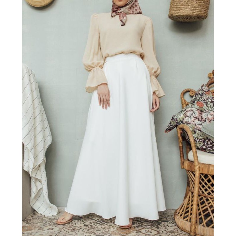 Gianna Skirt by Wearing Klamby
