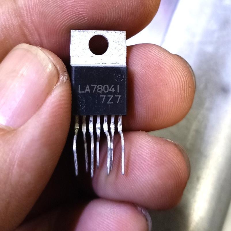 Hadir Terbaru IC vertikal tv tabung la78041 la 78041 ori original