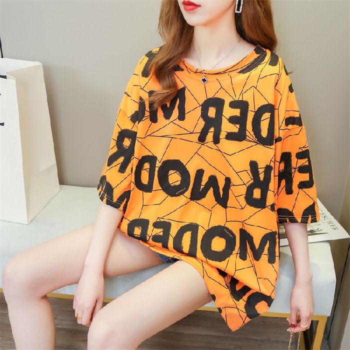 THISTLE - Oversize Tee Tshirt Wanita Model Longgar Motif Tulisan Moder