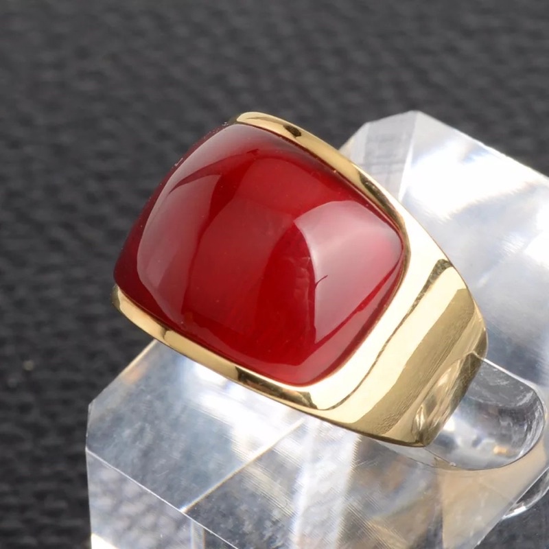 Cincin Red Opal Warna Merah Rubi Red Pigeon Ring Gold Titanium Stainless Steel Tahan Luntur Anti Karat